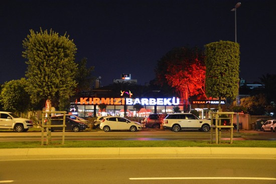 KÜÇÜKYALI KIRMIZI BARBEKÜ YILBAŞI